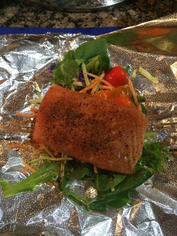 Low-Carb Cajun Salmon Fillets in Foil Packets