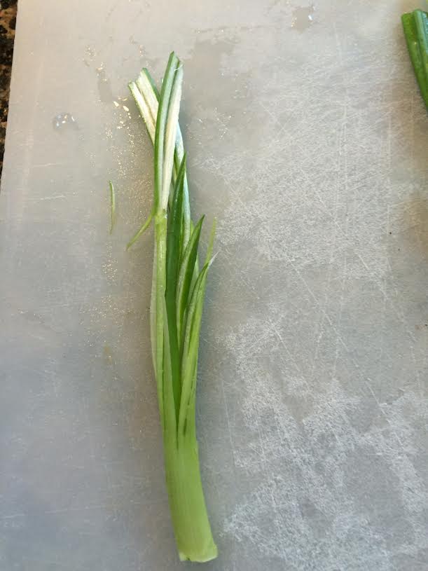 scallion brush ready for ice water