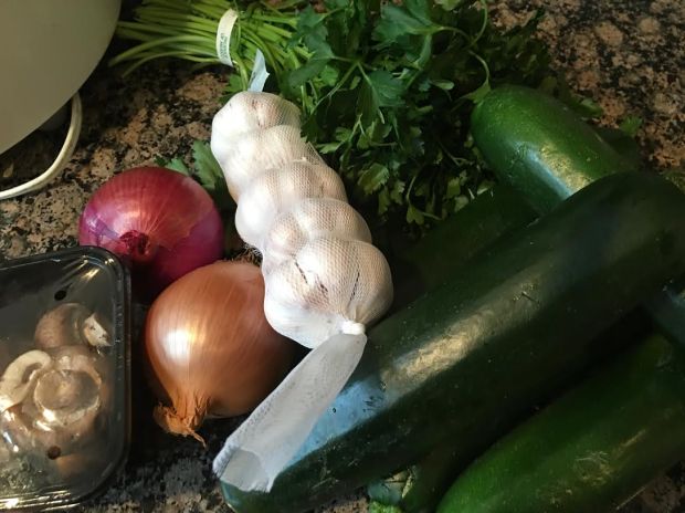 zucchini soup-ingredients