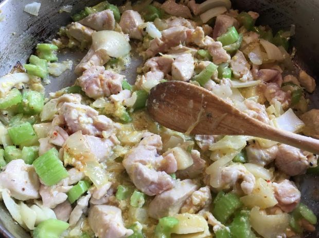 cauliflower couscous-with cooked chicken