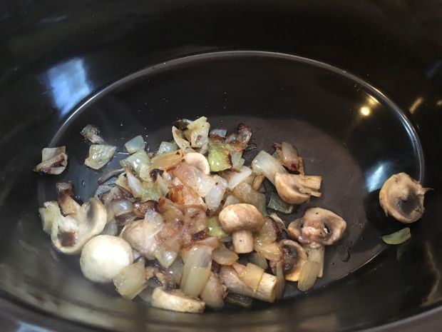 quiche-onionsand msuroooms in frypan