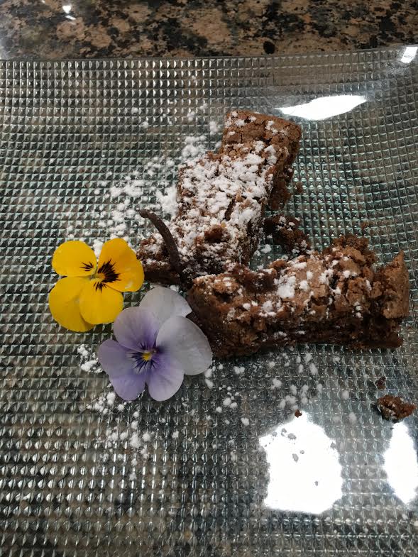 flourless chocolate cake with pansies