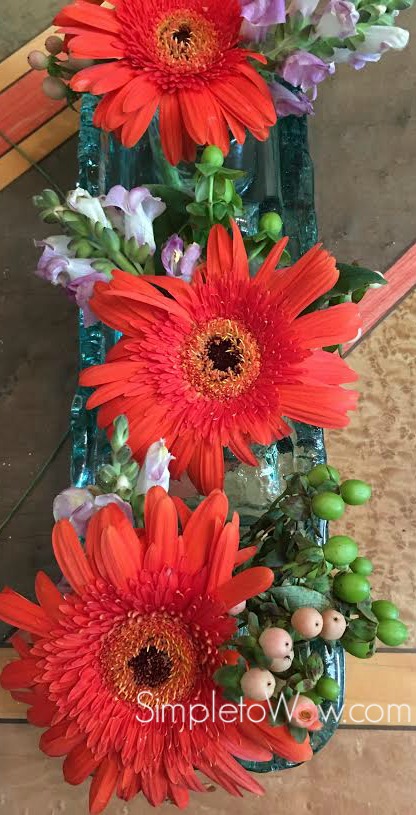 Upcycled Glass Jar Floral Arrangement: Simply Stunning