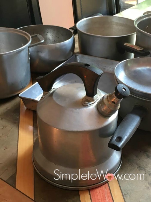 diy kids kitchen-bubby's pots