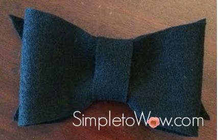 felt-bow-completed