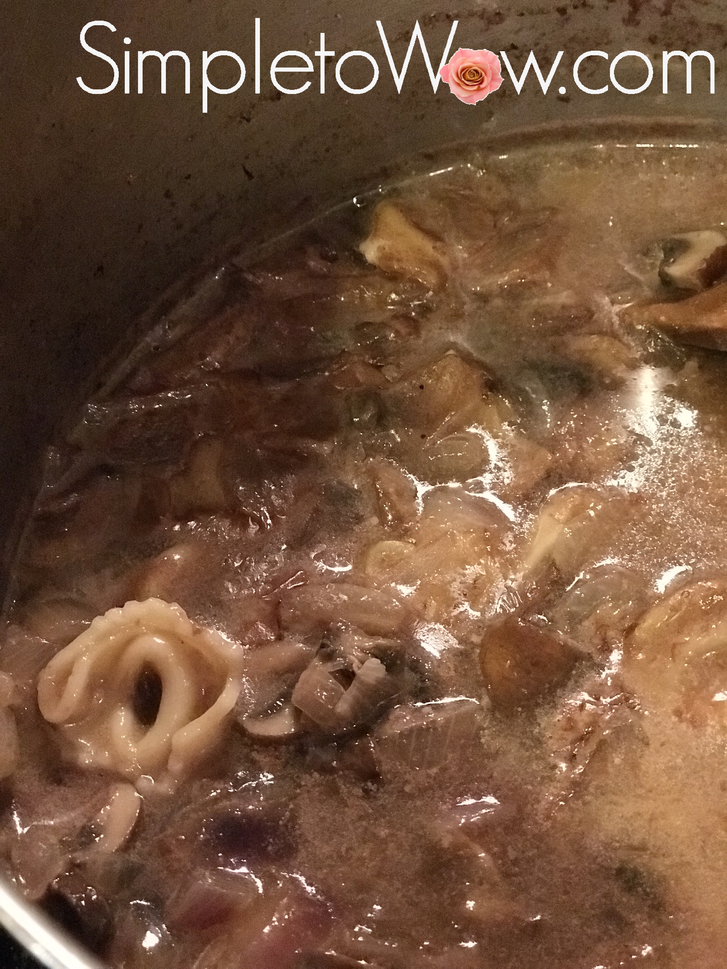 Creamy Mushroom Tortellini Soup